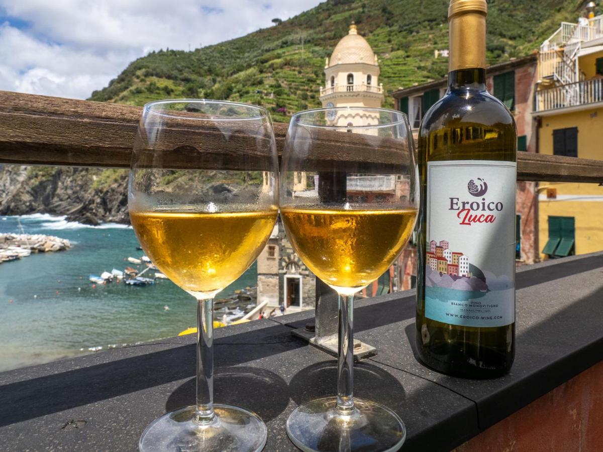 אפרטהוטל ורנאצה La Casa Di Eroico Vino מראה חיצוני תמונה